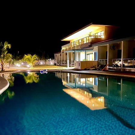 W Golf Resort Oslob Eksteriør billede